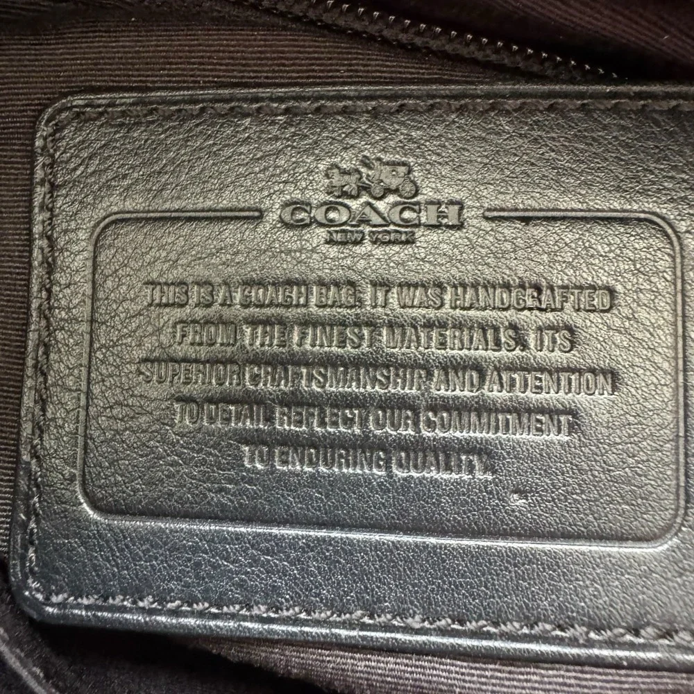 Coach auth #f71286